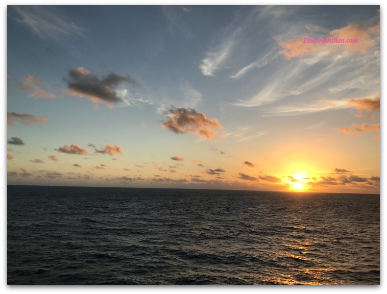 Sunset Souvenir Pics to Take on your Cruise FindingJillian Blog