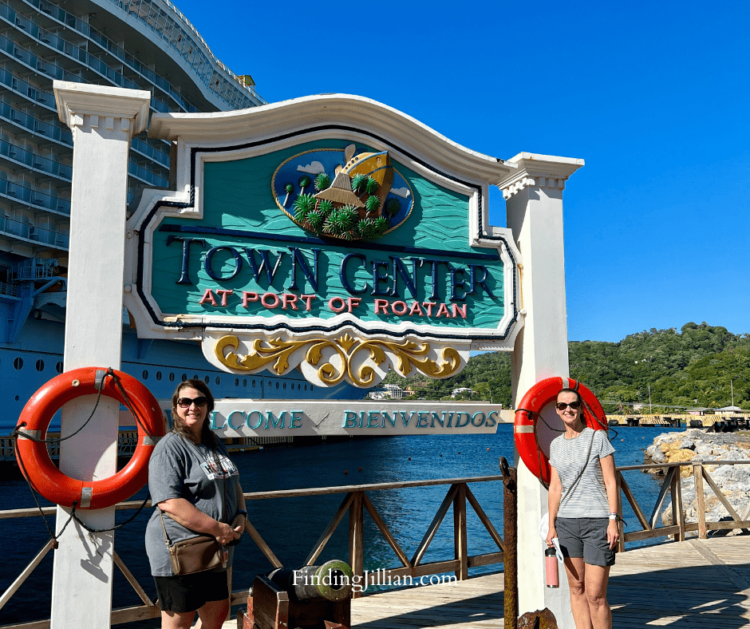 image of Town Center, Port of Roatan sign